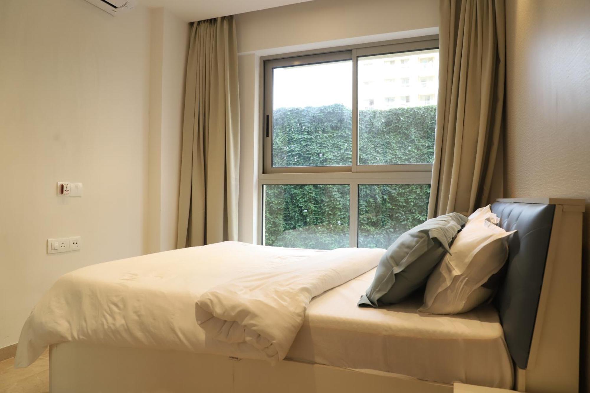 Zenia Luxury Suites And Serviced Apartments Mumbai Exterior foto