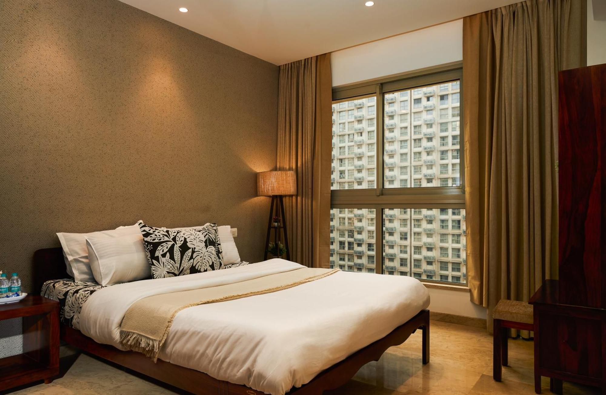 Zenia Luxury Suites And Serviced Apartments Mumbai Exterior foto